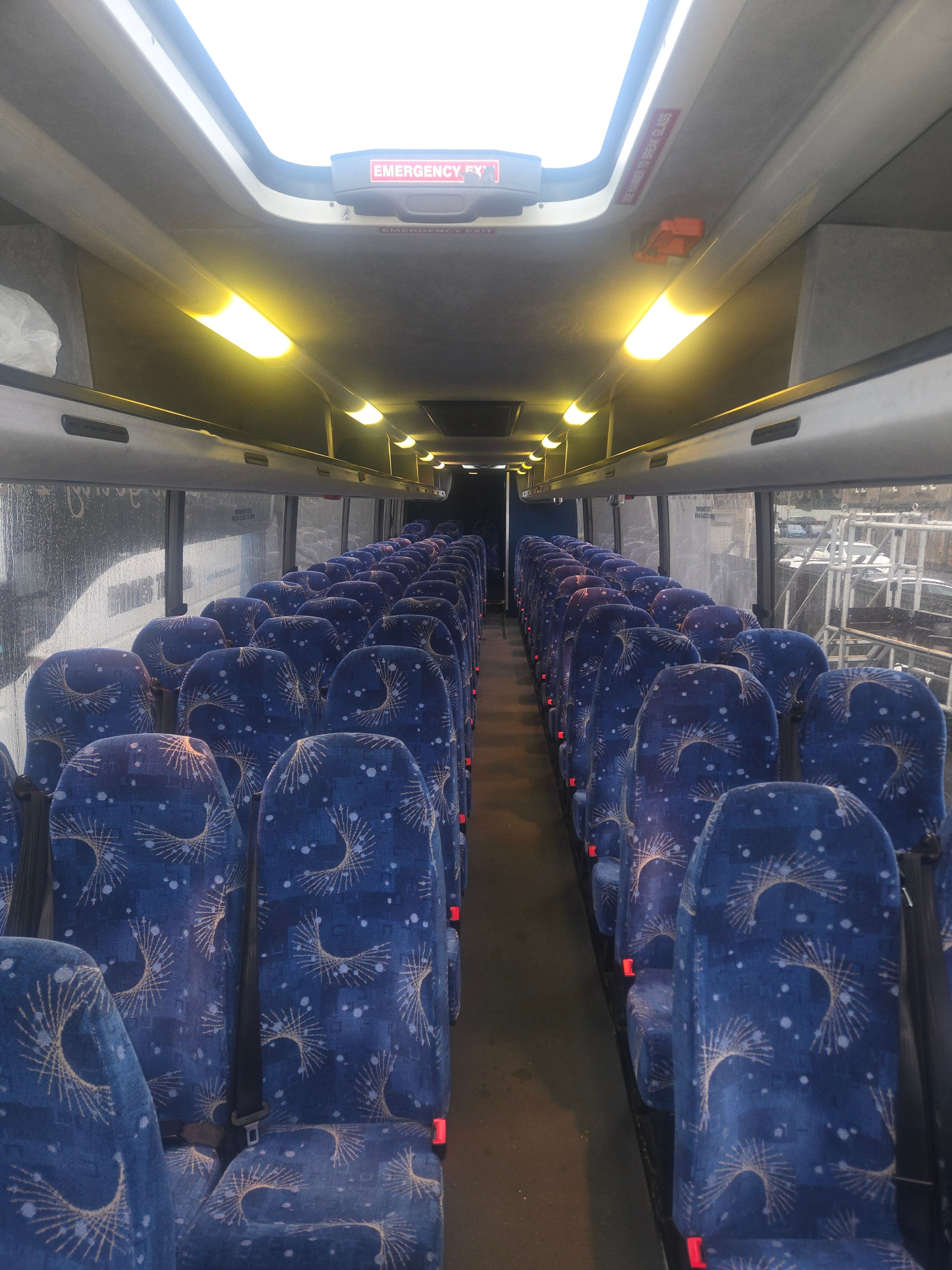 Coach with 3+2 seating, 83 seats